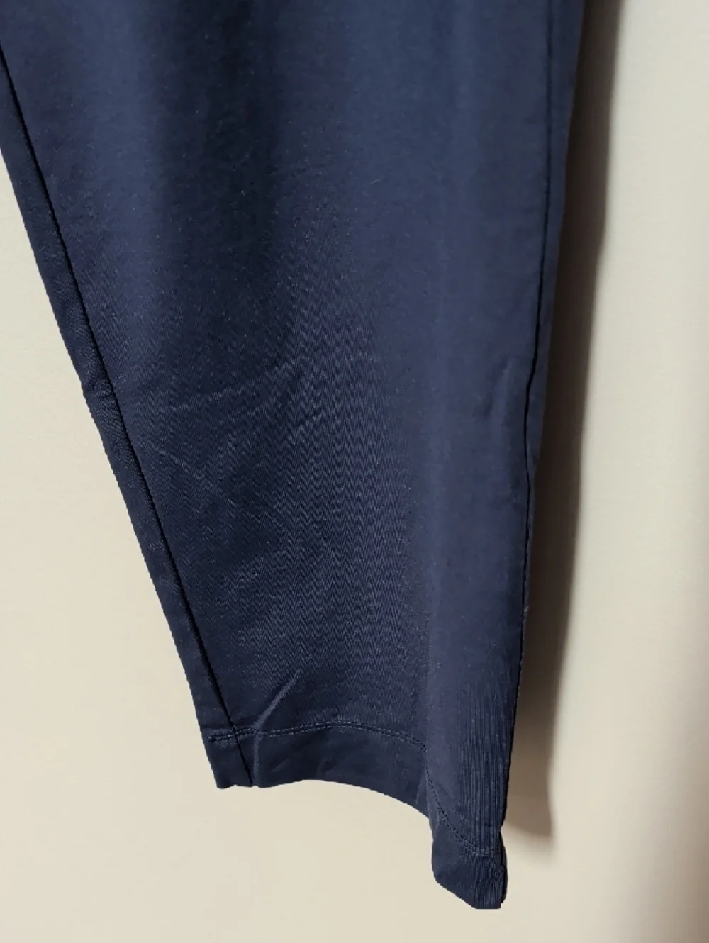 J. McLaughlin Women's Straight-Leg Pants in Navy - Picture 3 of 8
